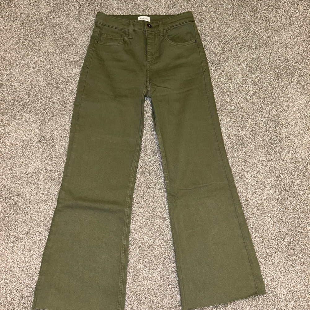 Sneak Peek Ansel High Rise Crop Wide Leg Jeans in olive green